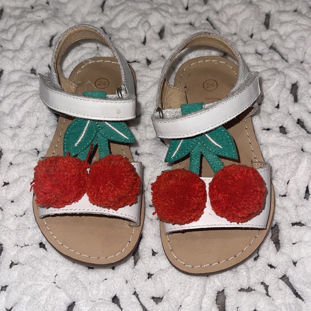 NEW Mini Boden Vacation Sandals, size 8 (UK 24)